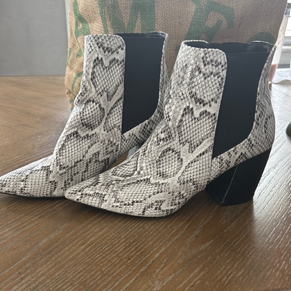 Stylish Gray and Black Ankle Booties